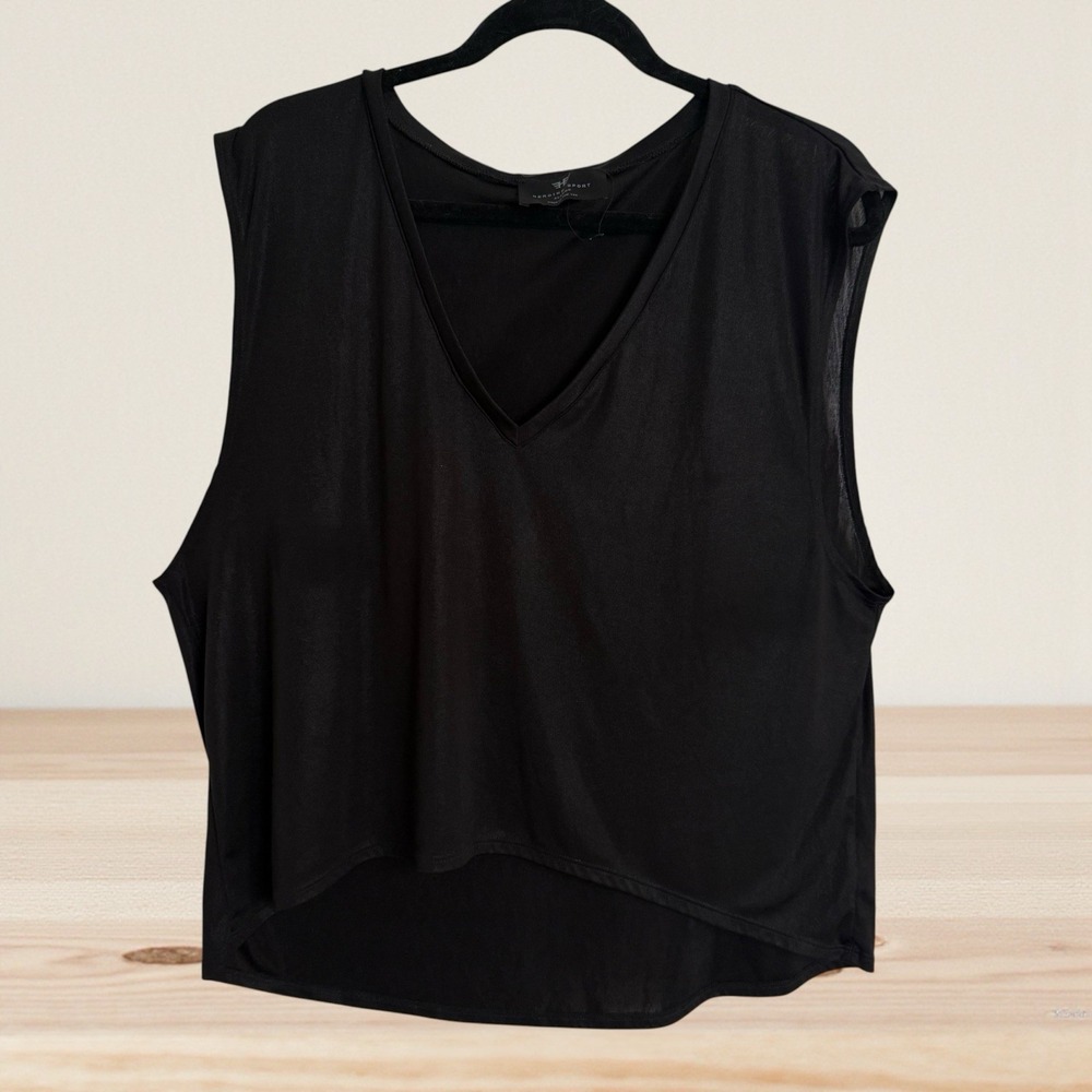 Heroine Sport Black Tank Sz XL relaxed fit V Neck  Workout or Casual made in USA